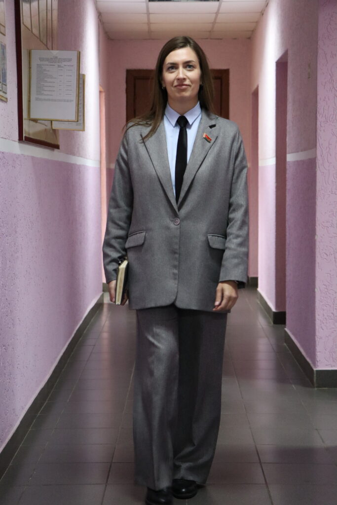 Дина Бондарева
