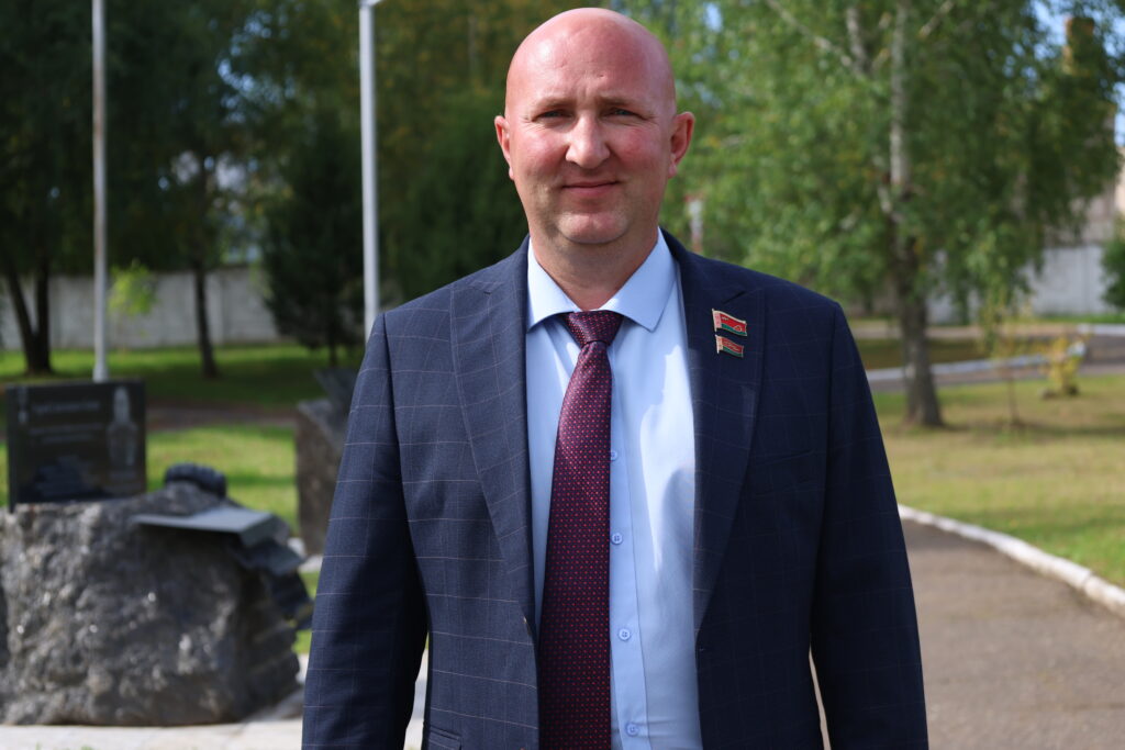Анатолий Прудников